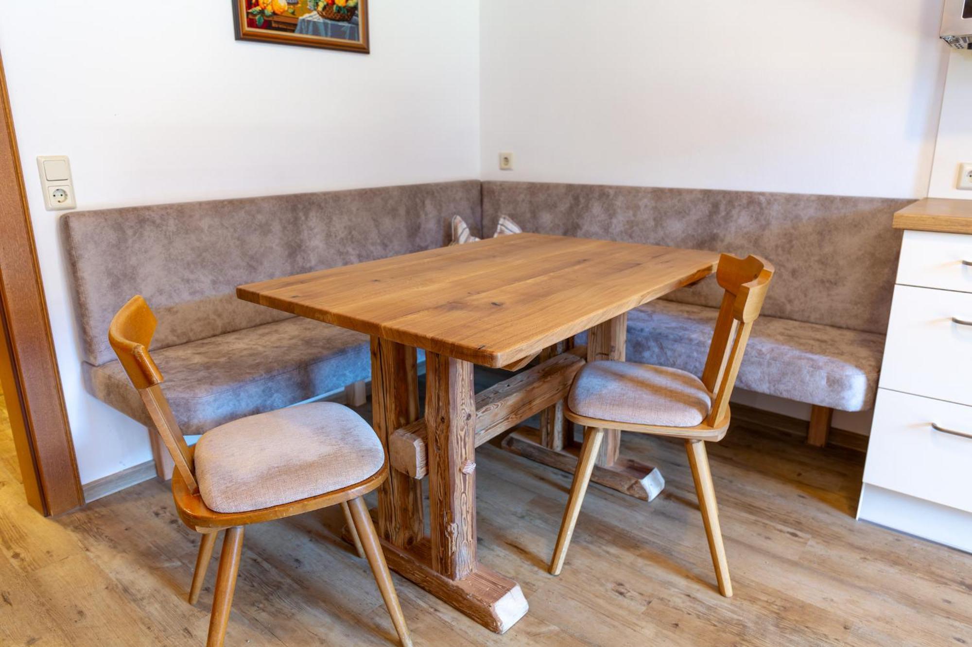 Hubergut Appartements ラートシュタット エクステリア 写真