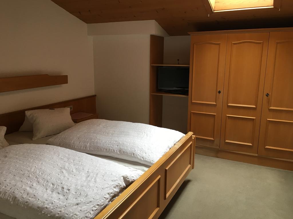 Hubergut Appartements ラートシュタット エクステリア 写真