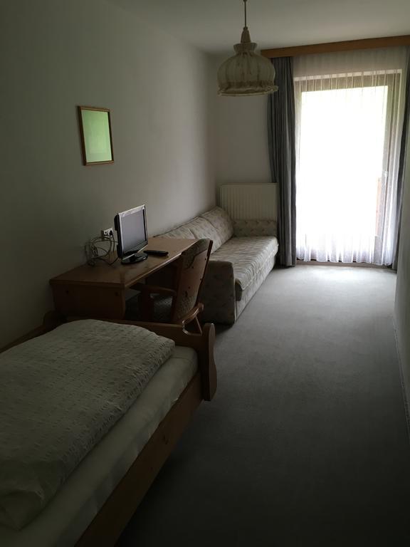 Hubergut Appartements ラートシュタット エクステリア 写真